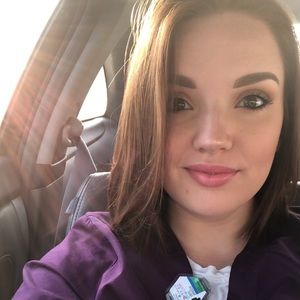 Meet your Posher, Marissa